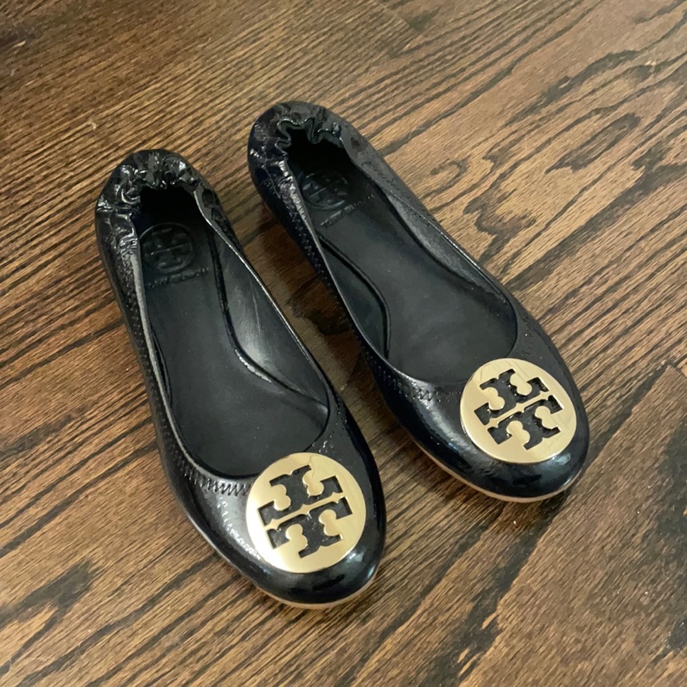 Tory Burch Reva Flats black patent leather- never worn